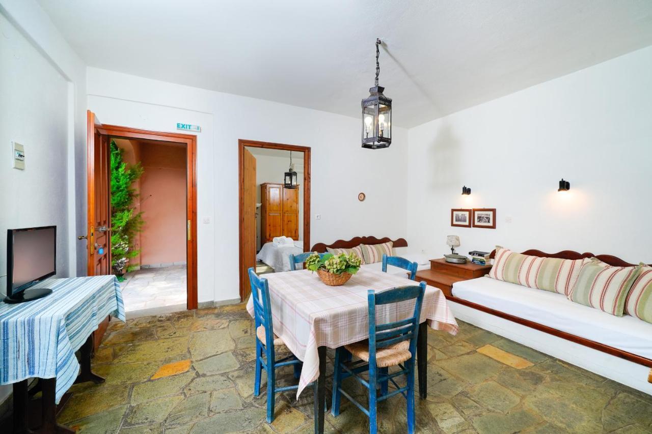 Giola Bungalows Sirines Астрис Экстерьер фото