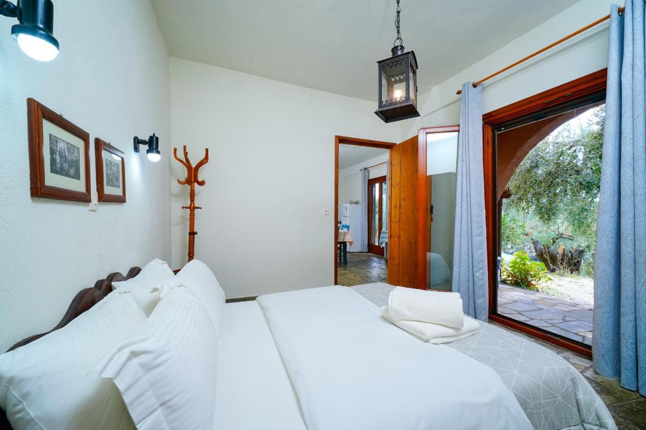 Giola Bungalows Sirines Астрис Экстерьер фото