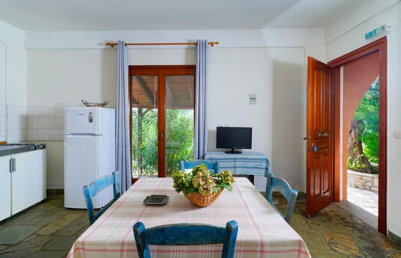Giola Bungalows Sirines Астрис Экстерьер фото